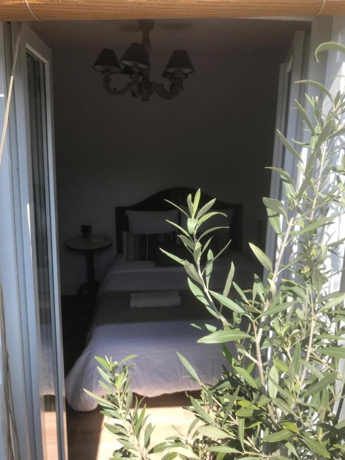 Tinyhouse Inn Saint-Germain-Des-Pres Paris Ngoại thất bức ảnh